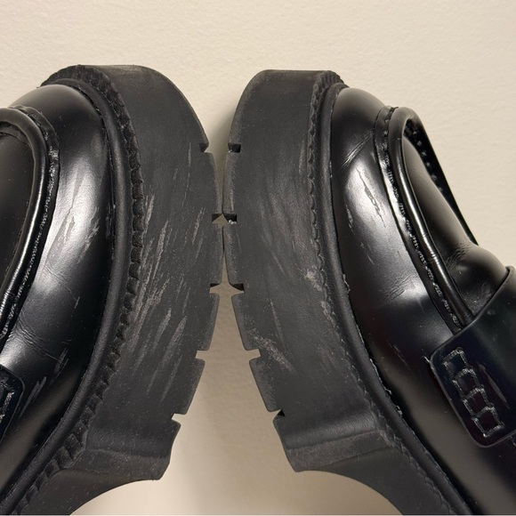 Coach Leah Black Leather Loafer Lug Sole Women’s Size 8.5 Chunky Y2K CB990 Logo - Picture 7 of 10